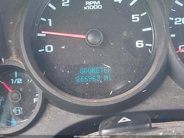 Chevrolet Silverado 1500 Work Truck Image 9