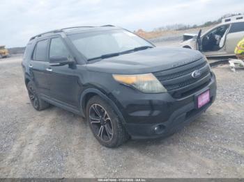  Salvage Ford Explorer