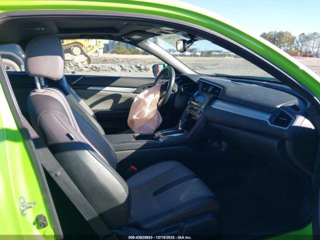 Honda Civic Touring Image 10