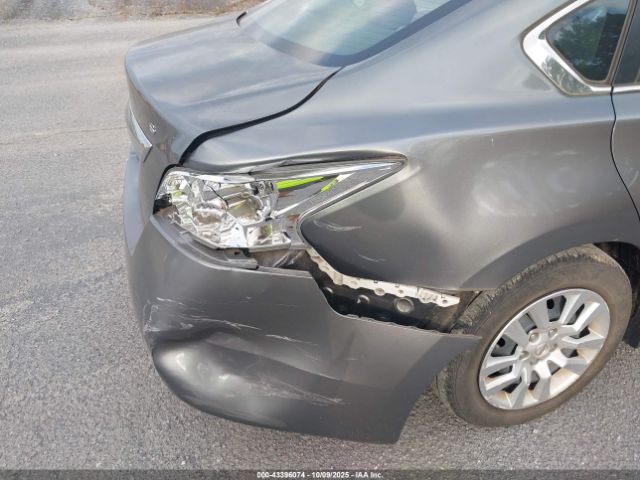 Nissan Altima Image 3